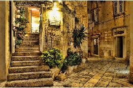  Hvar photos - charming little streets 