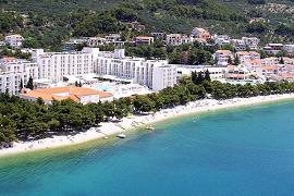  Tucepi - main beach, clear sea - hotels Kastelet, Alga and Afrodita 